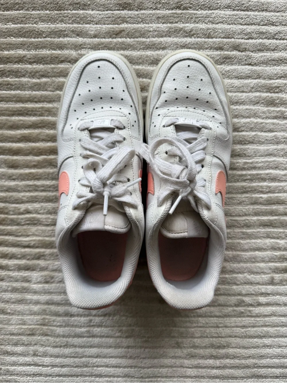 Nike Air Forcé Ones White Sneakers with Pink Swoosh - Classic Low-Top